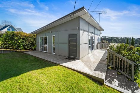 Photo of property in 31 Scott Road, Stanmore Bay, Whangaparaoa, 0932