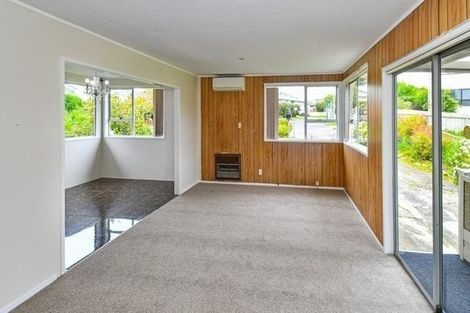 Photo of property in 16a Mclean Avenue, Papatoetoe, Auckland, 2025