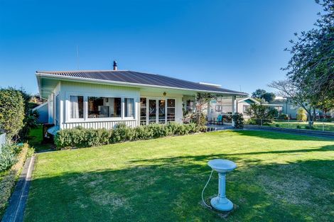 Photo of property in 290 Clifton Road, Te Awanga, 4102