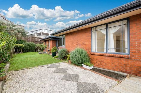 Photo of property in 29 Nimstedt Avenue, Oteha, Auckland, 0632