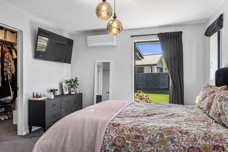 Photo of property in 31 Angus Place, Rangiora, 7400