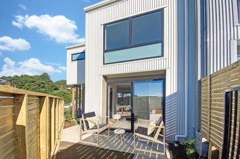 Photo of property in 21 Paeroa Street, Riccarton, Christchurch, 8041