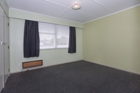 Photo of property in 14 Ongo Road, Hunterville, 4730