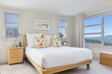 Photo of property in 21a Seaview Road, Castor Bay, Auckland, 0620