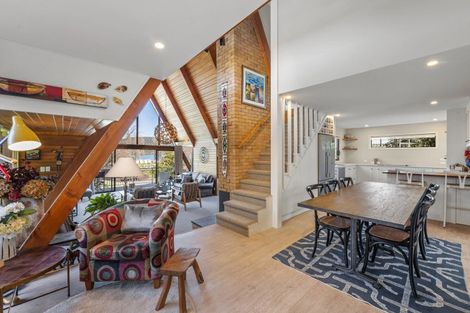 Photo of property in 28 Mata Place, Kinloch, Taupo, 3377