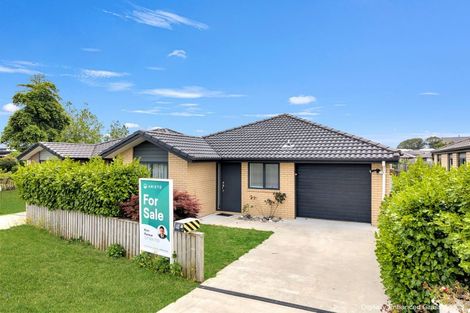 Photo of property in 30 North Ridge Drive, Rototuna North, Hamilton, 3210