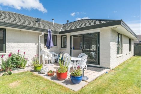 Photo of property in 7/63 North Street, Palmerston North, 4410