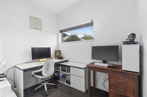 Photo of property in 70 Lavaud Street, Berhampore, Wellington, 6023