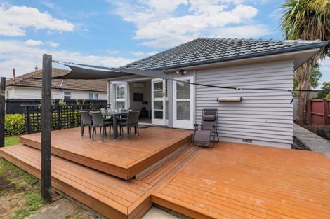Photo of property in 162 Halswell Road, Hillmorton, Christchurch, 8025