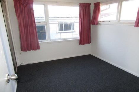 Photo of property in 58 Niven Street, Avondale, Christchurch, 8061