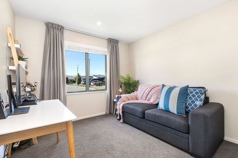 Photo of property in 2 Cable Lane, Halswell, Christchurch, 8025