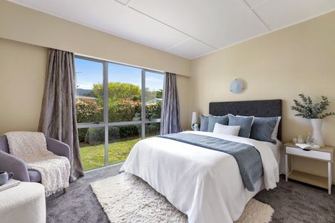 Photo of property in 73 Brandon Street, Featherston, 5710