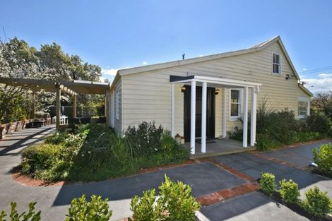 Photo of property in 280 Cashmere Road, Westmorland, Christchurch, 8025