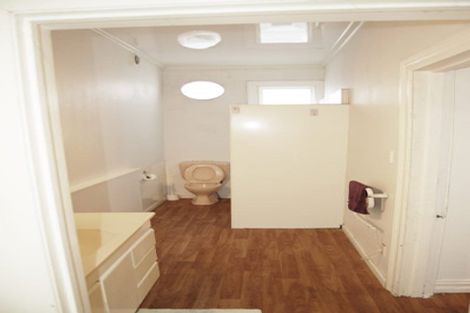 Photo of property in 27 Anglesea Street, Freemans Bay, Auckland, 1011