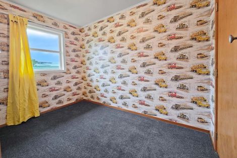 Photo of property in 16 Cypress Drive, Maungaraki, Lower Hutt, 5010