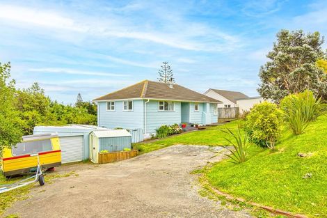 Photo of property in 13 Downes Street, Titahi Bay, Porirua, 5022