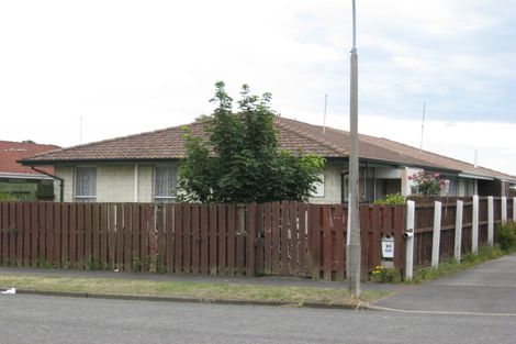 Photo of property in 2/95a Hay Street, Bromley, Christchurch, 8062