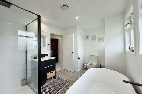 Photo of property in 5 Konini Street, Inglewood, 4330