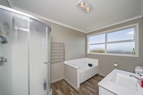 Photo of property in 19 Arthur Street, Hawera, 4674