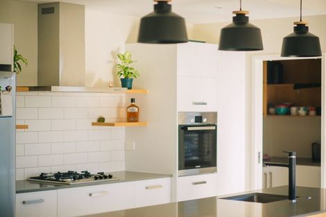 Photo of property in 25 Woodridge Drive, Stanmore Bay, Whangaparaoa, 0932