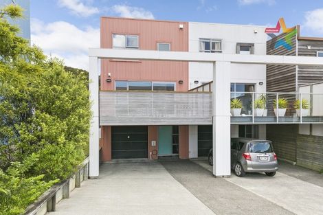 Photo of property in 68 Saddleback Grove, Karori, Wellington, 6012