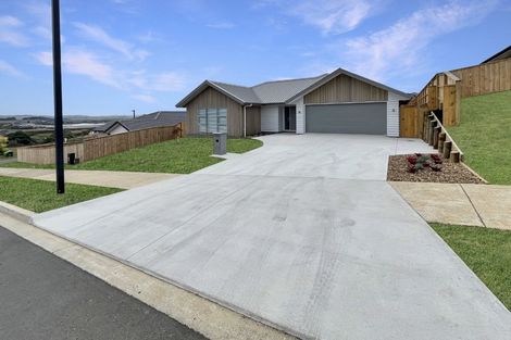 Photo of property in 14 Viv Green Place, Pokeno, 2402