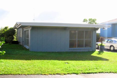 Photo of property in 26 Galaxy Drive, Mairangi Bay, Auckland, 0630