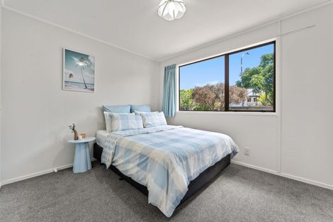 Photo of property in 26 Imogene Way, Half Moon Bay, Auckland, 2012