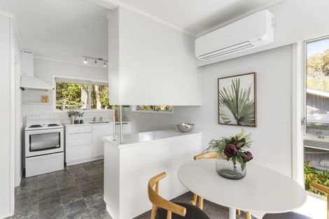 Photo of property in 1/12 Paruru Avenue, Northcote, Auckland, 0627