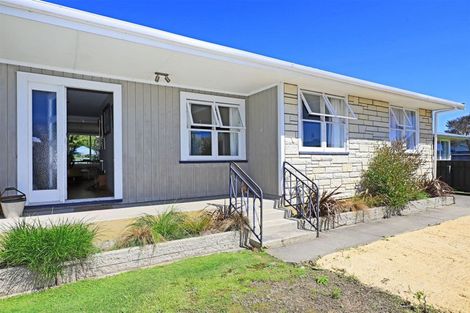 Photo of property in 98 Lipscombe Crescent, Havelock North, 4130