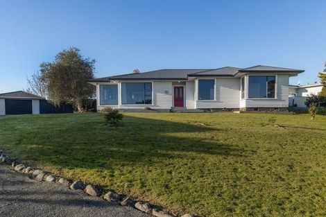 Photo of property in 24 Read Street, Levin, 5510