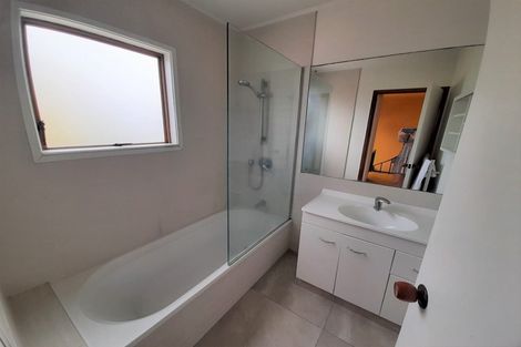 Photo of property in 2/57 Killarney Street, Takapuna, Auckland, 0622