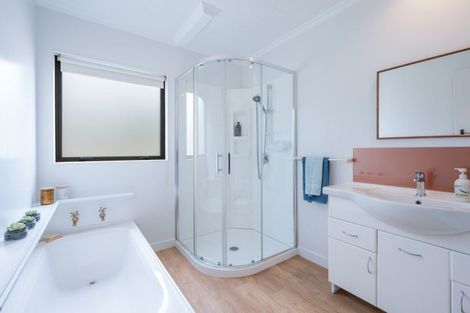 Photo of property in 26 Motueka River West Bank Road, Brooklyn, Motueka, 7198