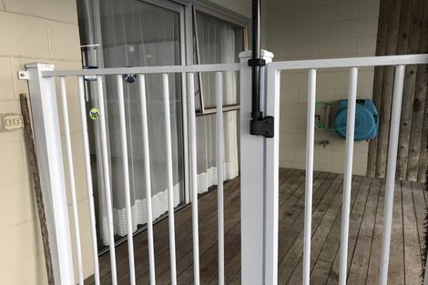 Photo of property in 3 Moera Place, Stanmore Bay, Whangaparaoa, 0932