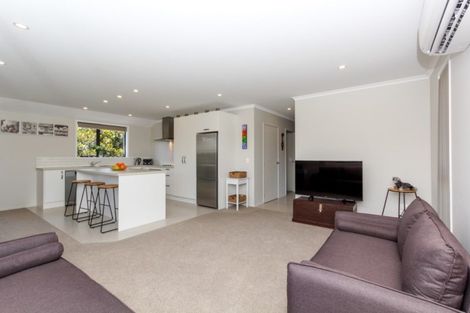 Photo of property in 48 Magnolia Drive, Westown, New Plymouth, 4310