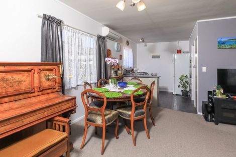 Photo of property in 53 Crawshaw Drive, Nawton, Hamilton, 3200