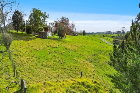 Photo of property in 134 Reid Road, Glenbrook, Waiuku, 2681