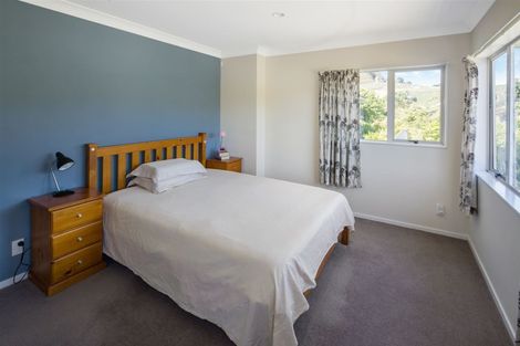 Photo of property in 19a Wantwood Grove, Churton Park, Wellington, 6037