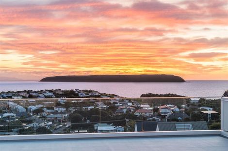 Photo of property in 27 Herewini Street, Titahi Bay, Porirua, 5022