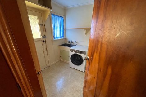 Photo of property in 62-64 Hampshire Street, Cannons Creek, Porirua, 5024