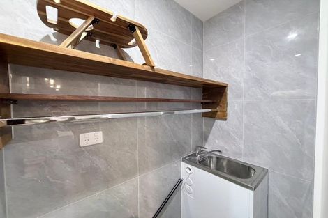 Photo of property in 37 Survila Street, Papakura, 2110