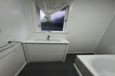 Photo of property in 5 Tyne Road, Forrest Hill, Auckland, 0620