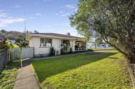 Photo of property in 148 South Road, Spotswood, New Plymouth, 4310