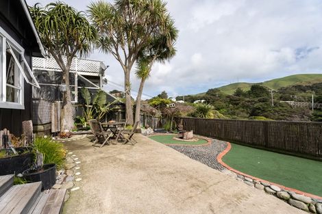 Photo of property in 5 Takutai Road, Pukerua Bay, 5026