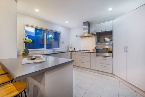 Photo of property in 19 Kahurangi Heights, Aotea, Porirua, 5024