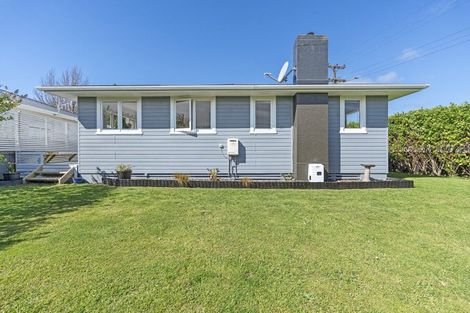 Photo of property in 215 Mangorei Road, Merrilands, New Plymouth, 4312