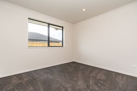 Photo of property in 34 Marram Place, Mangawhai Heads, Mangawhai, 0505