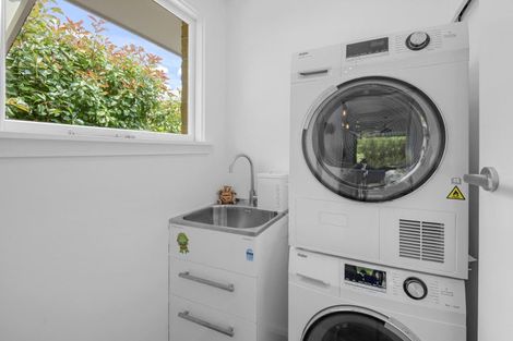 Photo of property in 29 Yardley Street, Avonhead, Christchurch, 8042