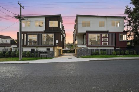 Photo of property in 2/3 Corrella Road, Belmont, Auckland, 0622