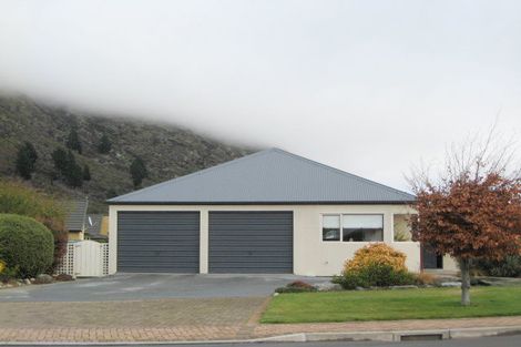 Photo of property in 32 Copper Beech Avenue, Frankton, Queenstown, 9300